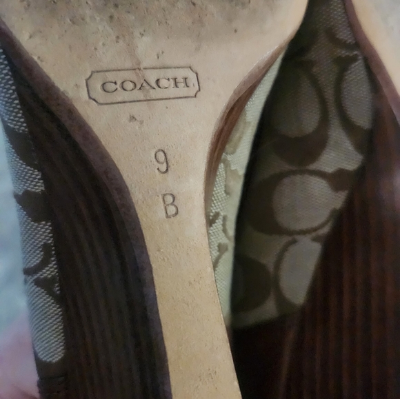Coach Stella Signature Wedge Heel size 9B - Picture 6 of 9